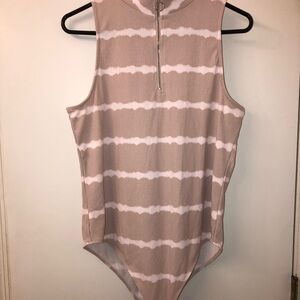 Jennifer Lopez Pink and White Zippered Top